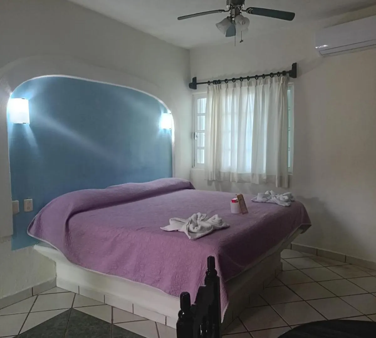 Hotel Atlantida Playa del Carmen 0*,