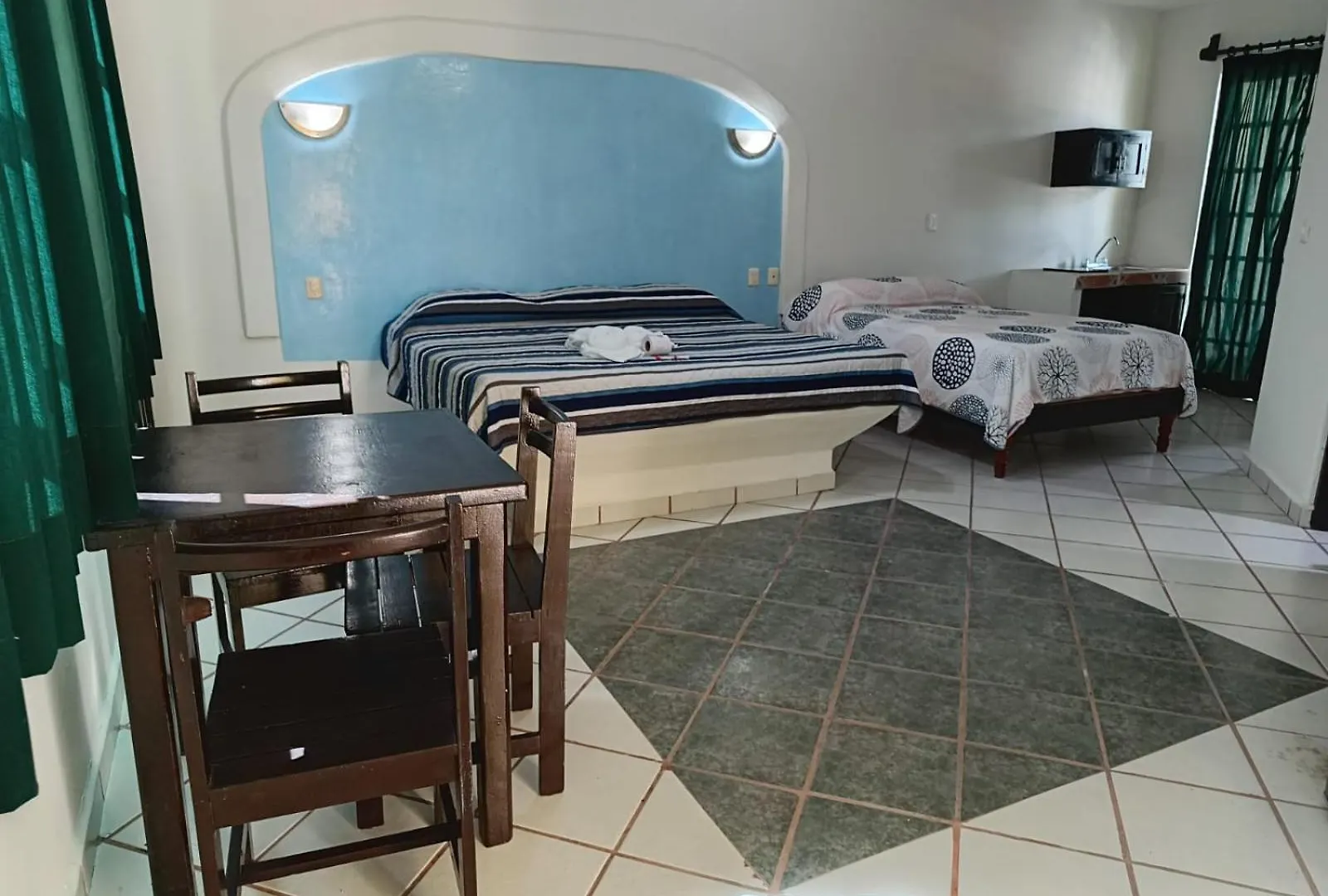 Hotel Atlantida Плая-дель-Кармен Мексика
