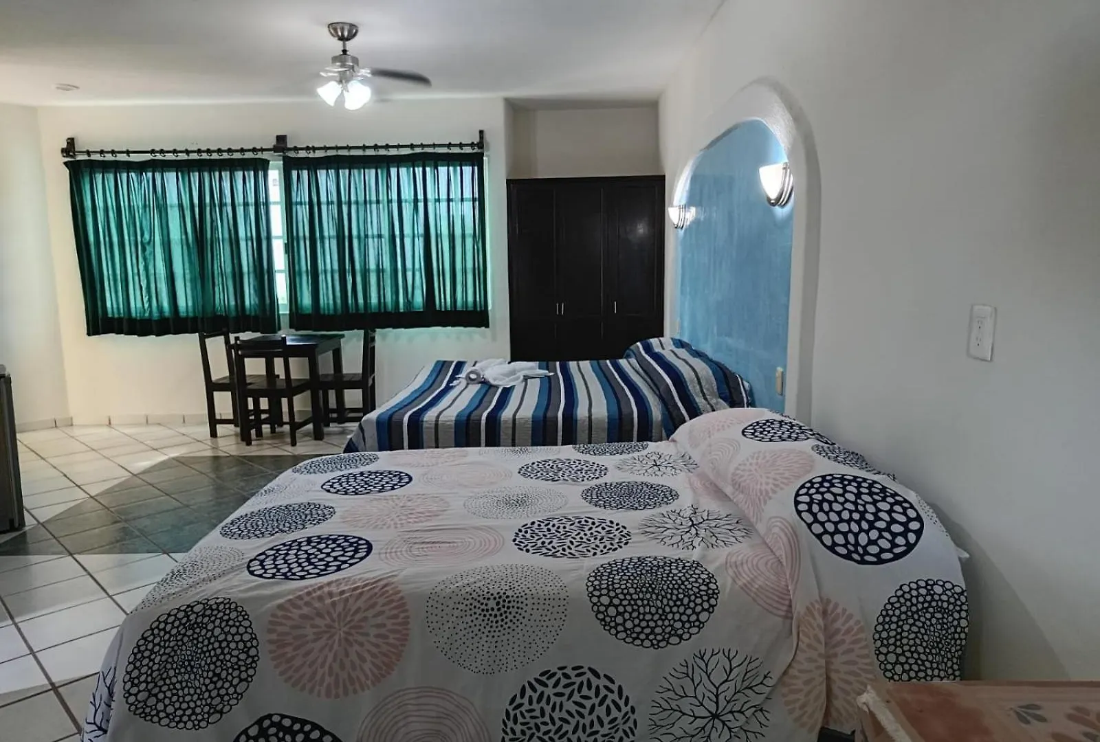 Hotel Atlantida Плая-дель-Кармен 0*,  Мексика